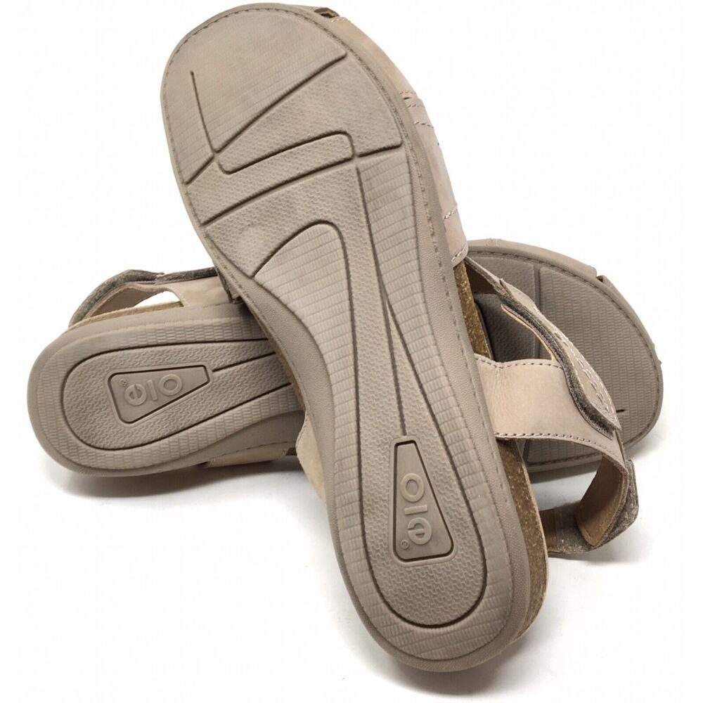 Earth Birdine Women's Neutral Taupe Leather Closed-Toe Slingback Sandal, 9M - Picture 8 of 8